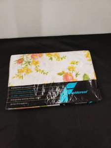 lot 5637 image: peace rose double fitted sheet factory sealed