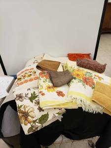 lot 5646 image: lot of retro bathhand towelswash rags