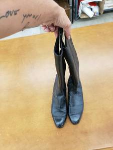 lot 5692 image: tall black boots sz 9 12