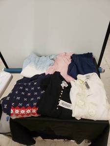 lot 5704 image: lotof sweaters sz M some new