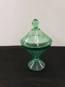 lot 5743 image: Green vasaline glass candy dish