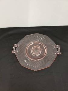 lot 5757 image: Pink glass plate