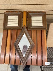 lot 8500 image: 3 mirrors