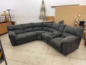 lot 8552 image: dark sectional couch with recliners