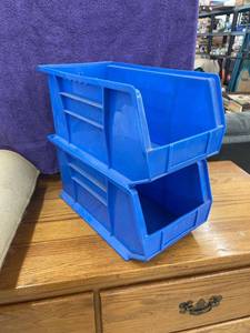 lot 8564 image: blue storage bins