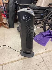 lot 8607 image: working ionic pro air purifier