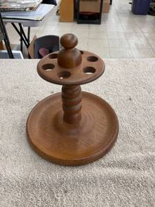 lot 9009 image: wood pipe holder