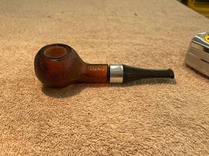 lot 9037 image: vintage Avon pipe