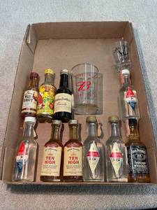 lot 9038 image: vintage liquor bottle lot