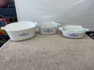 lot 9063 image: Corning ware set