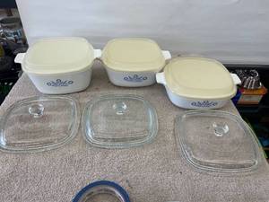 lot 9064 image: Corning ware set