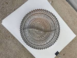 lot 9077 image: pink decided dish