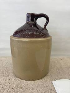 lot 9082 image: crock jug