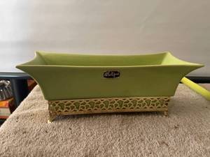 lot 9114 image: green planter