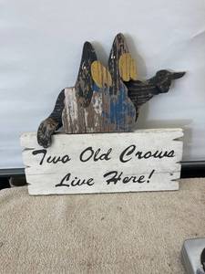 lot 9127 image: old crow sign