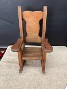 lot 9191 image: doll rocking chair