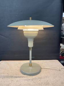 lot 9199 image: metal table lamp