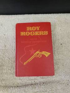 lot 9220 image: roy rogers book