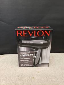 lot 9305 image: Revlon hair dryer wbox works