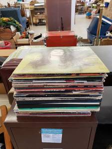 lot 9329 image: lot of records