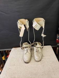 lot 9338 image: pair ortho bracesshoes