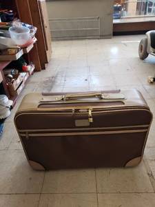 lot 9342 image: Brown suitcase