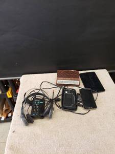 lot 9359 image: old electronics