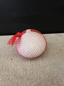 lot 9362 image: NIP onion keeper