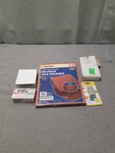 lot 25143 image: LOT OF RANDOM OFFICE SUPPLIES