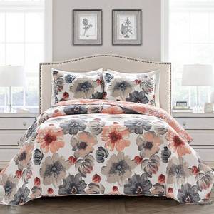 lot 59589 image: Lush Decor Leah Floral Print Soft Microfiber Reversible Quilt King CoralGray 3-pc set includes 1 Quilt 2 Pillow Shams