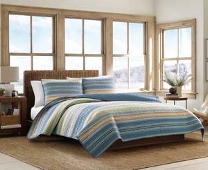lot 59597 image: Eddie Bauer, Stripe Persimmon Reversible 3-Piece FullQueen Quilt Set