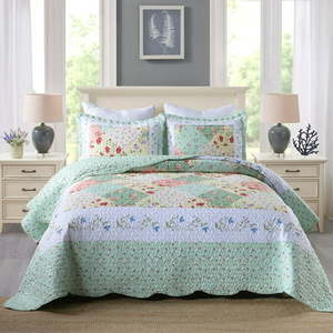 lot 59615 image: MarCielo 3 Piece Printed Quilt Set Lightweight Bedspread Set, Pastel Floral