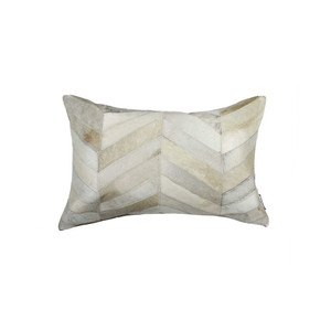 lot 59781 image: 12 X 20 X 5 Natural Pillow, Animal HideFur