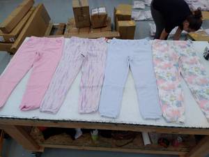 lot 59898 image: Girls Cat & Jack Fleece Sweatpants. Size XXL(18) PLUS 4 pairs, 4 different colors