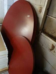 lot 1003 image: 3Ft and 5Ft Red Round Table Tops