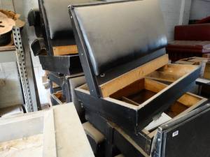 lot 1014 image: Lot of Black Restaurant Booths