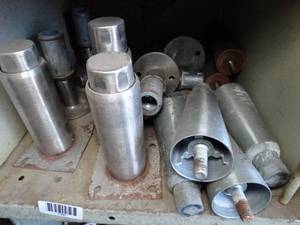 lot 1090 image: Mixed Lot of Adjustable Feet