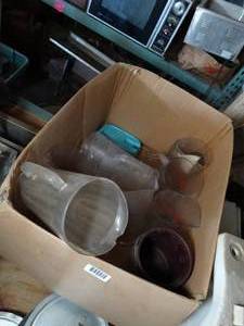 lot 1121 image: Variety of Plastic Pitchers
