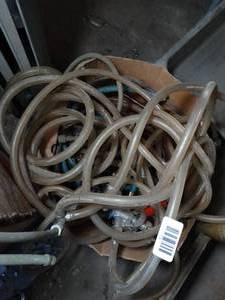 lot 1132 image: Lot of Hoses and Valves