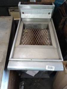 lot 1143 image: Stainless Deep Fryer