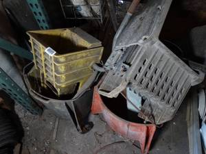 lot 1174 image: Mop Buckets
