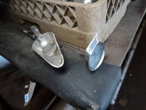 lot 1204 image: 50-550 SS Thermometer  Mini Scoop