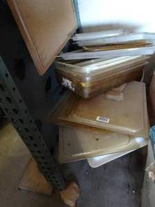 lot 1215 image: Variety of Plastic Lids and Tubs