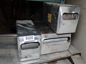 lot 1220 image: 3 Napkin Dispensers