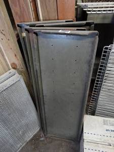 lot 1296 image: Four 36 Wide Metal Shelves wo Uprights