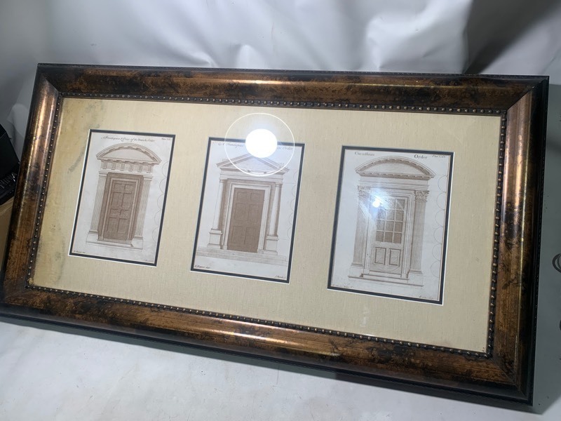 lot 334 image: 1 Heavy Duty 3 Slot 8x10 Family Photo Frame