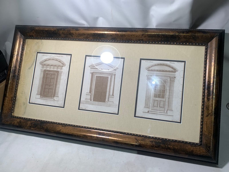 lot 335 image: 1 Heavy Duty 3 Slot 8x10 Family Photo Frame