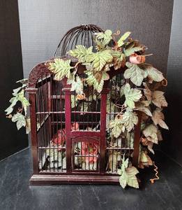 lot 105 image: Wooden Birdcage with Floral Arrangement 13.5x10x21 (located in basement)