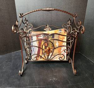 lot 118 image: Metal Magazine Rack and Magazines (located in basement)
