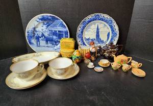 lot 171 image: Home Decor (located in basement)